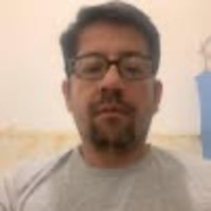 Meet your Posher, Efren